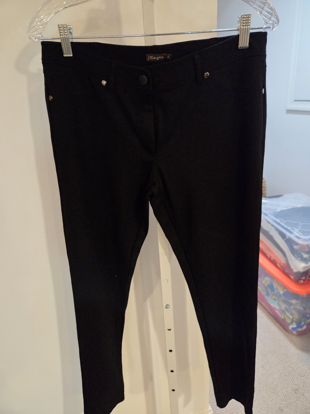 J. McLaughlin Black Skinny Ponte Pants